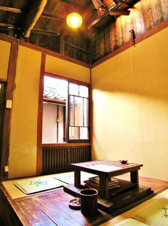 Small World Guest House Kioto Exterior foto
